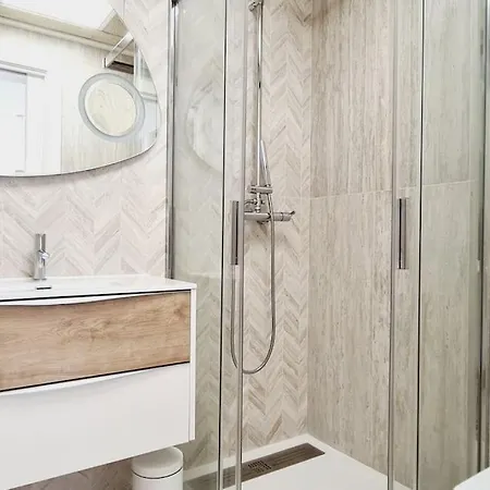 Vivee Balcones 73 تورّيفيِخا